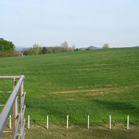 Tesic Seoska Idila Case de vacanță Loznica